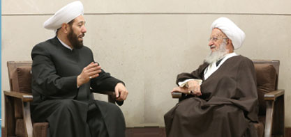 Süriyanın baş müftisi Şeyx Həssunun Ayətullah Məkarim Şirazi ilə görüşü